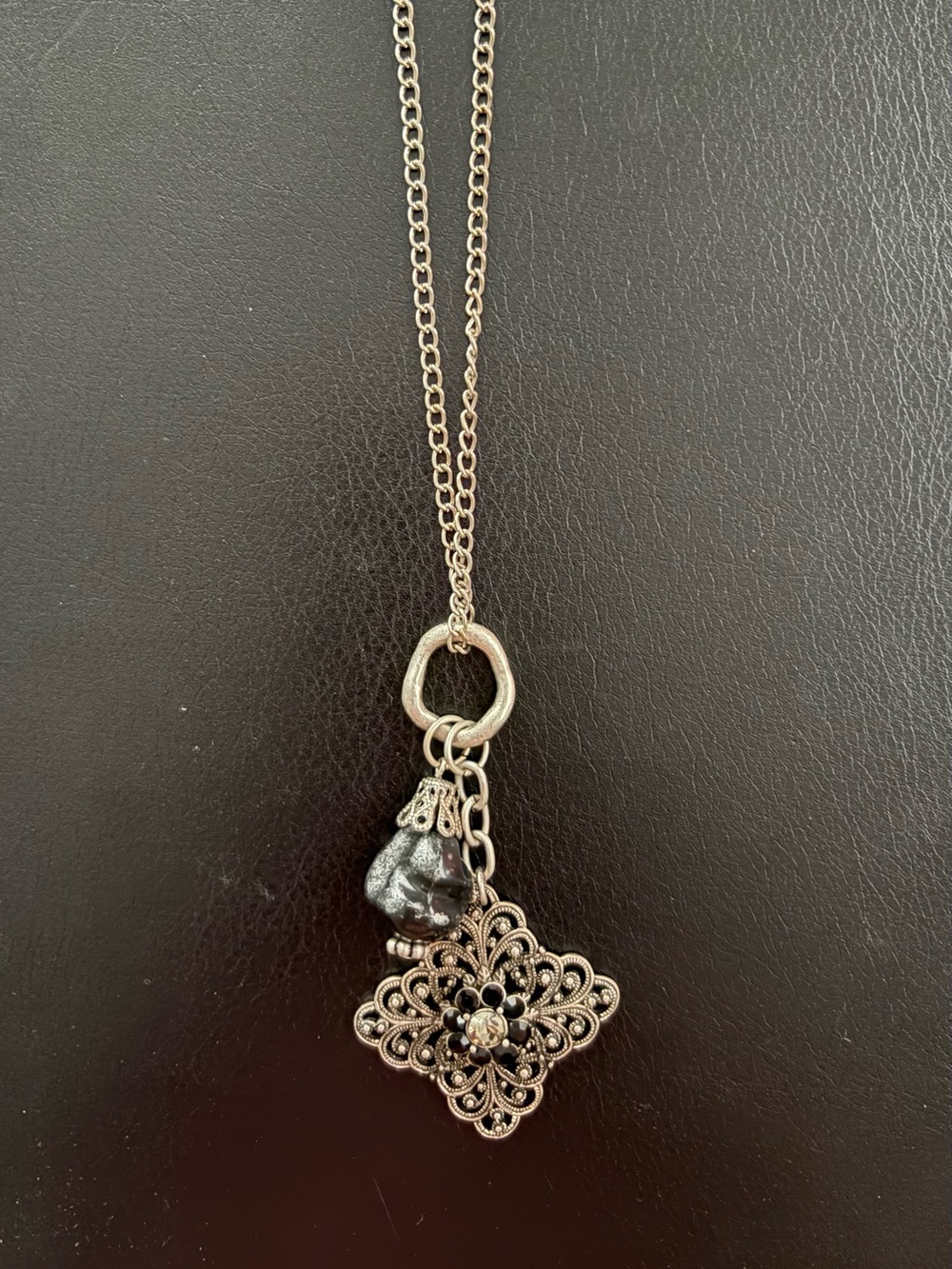 Gothic Filigree Pendant Necklace with Black Pearl Accent
